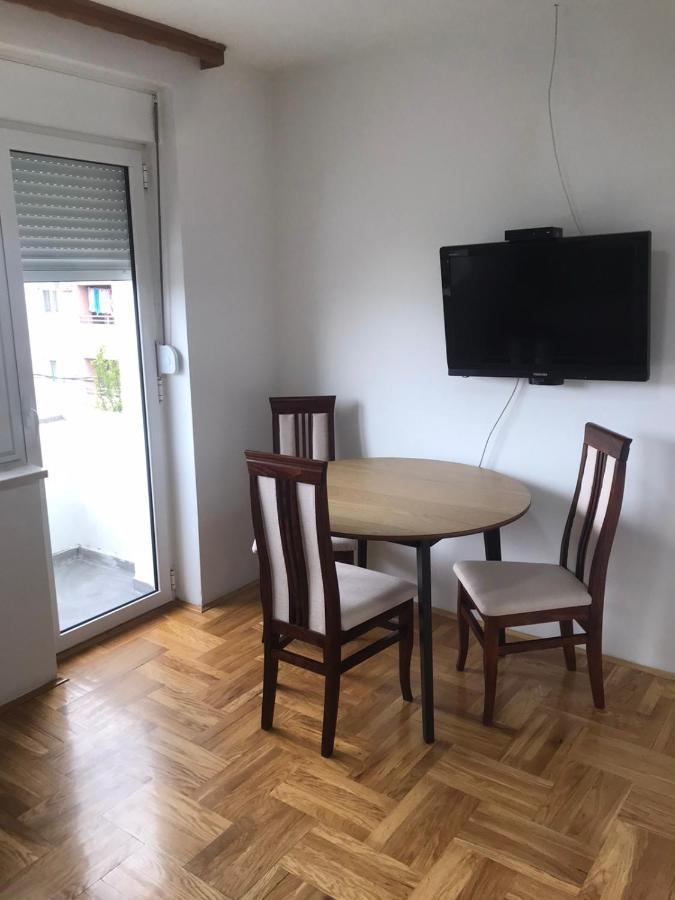 טרביניה Apartman Azra מראה חיצוני תמונה