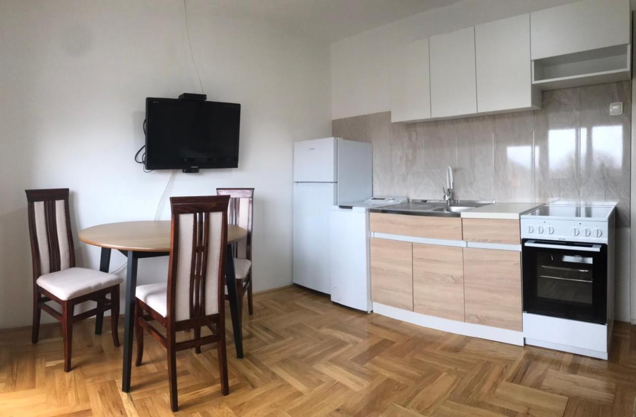 טרביניה Apartman Azra מראה חיצוני תמונה