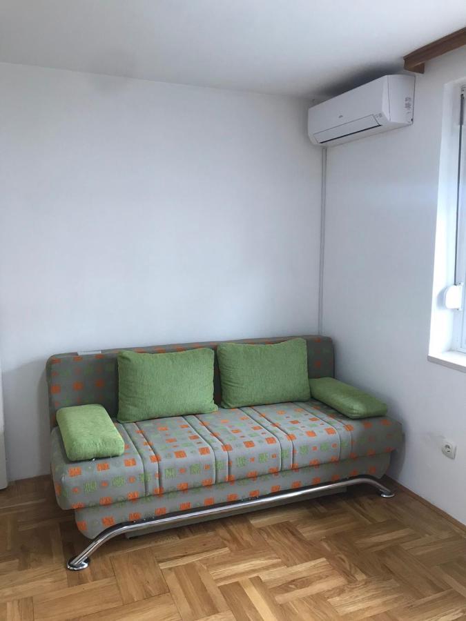 טרביניה Apartman Azra מראה חיצוני תמונה